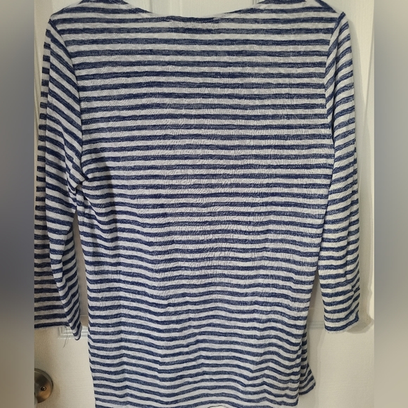 Jesse lightweight Sweater 3/4 sleeve size small - Picture 2 of 3